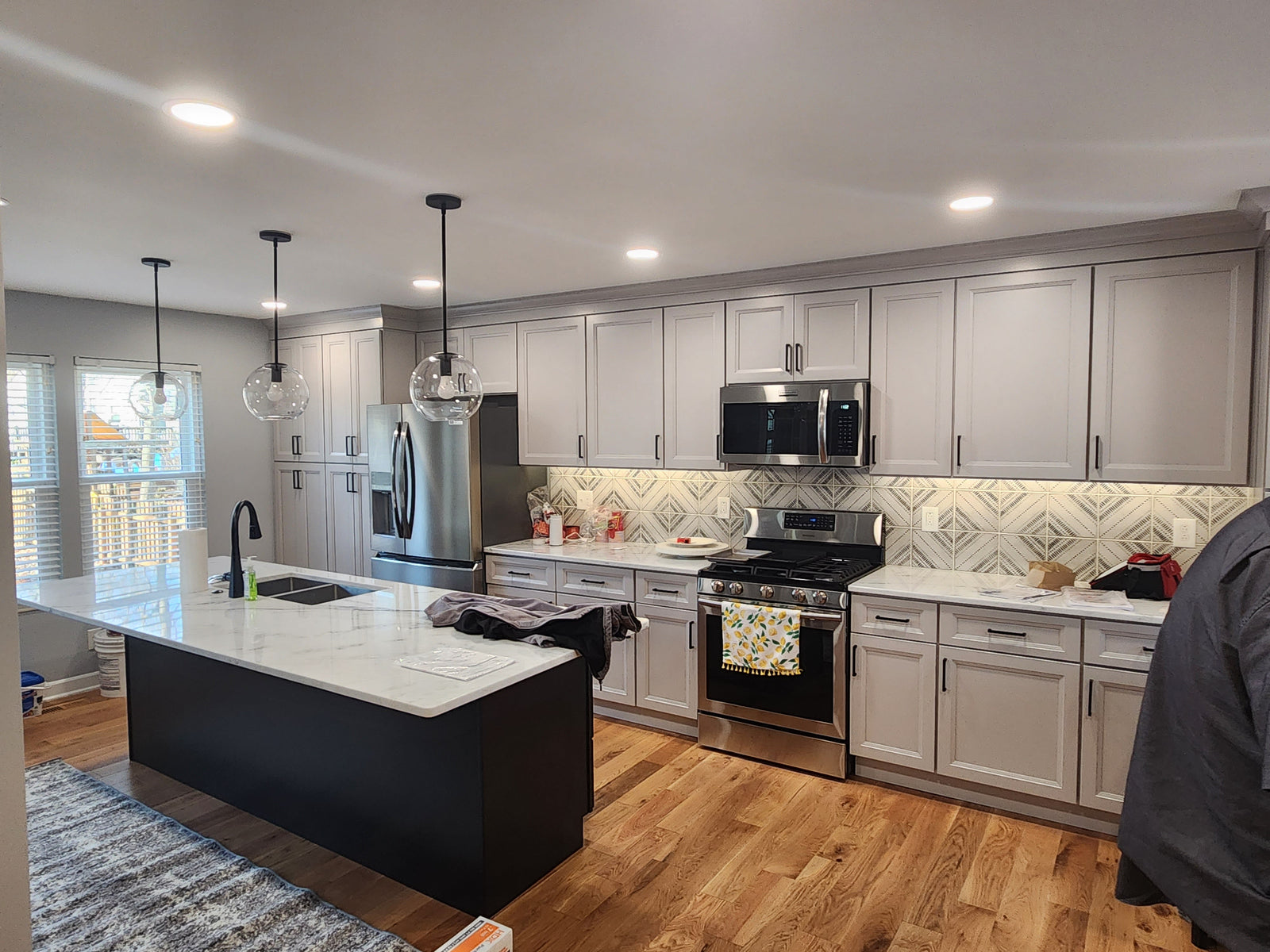 How to Measure for Kitchen Cabinets Before You Order
