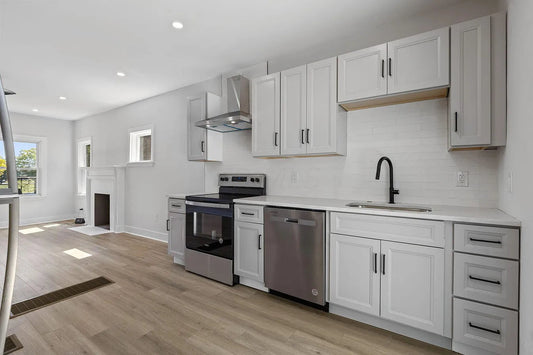 How to Choose Cabinets That Hold Up in Daily Use